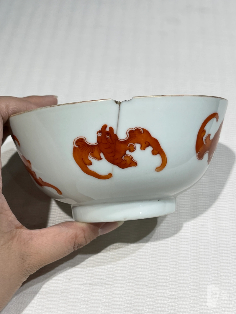 明、清 青花、矾红瓷器一组三件 - 图13